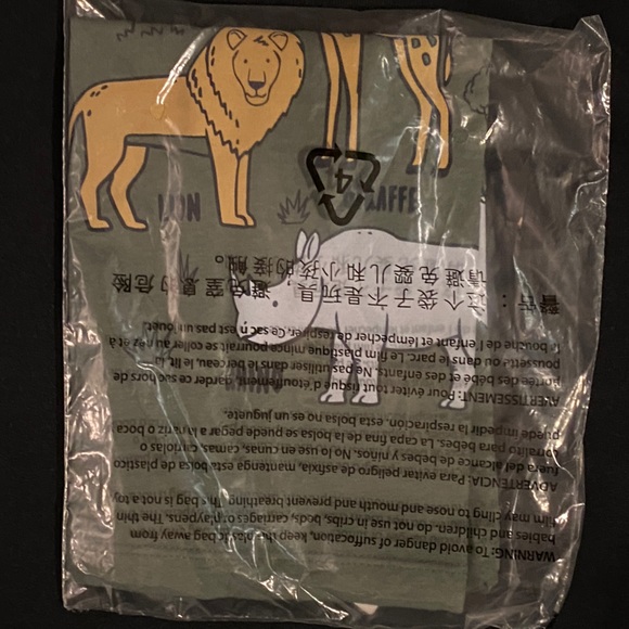 Carter’s Toddler Safari Animals Graphic Long Sleeve Tee - Green - 2T - Picture 4 of 4